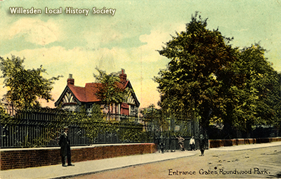 Roundwood Park Gates, 1908